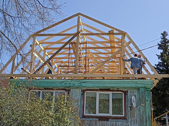 Замена крыши дачного дома в поселке Литвиново